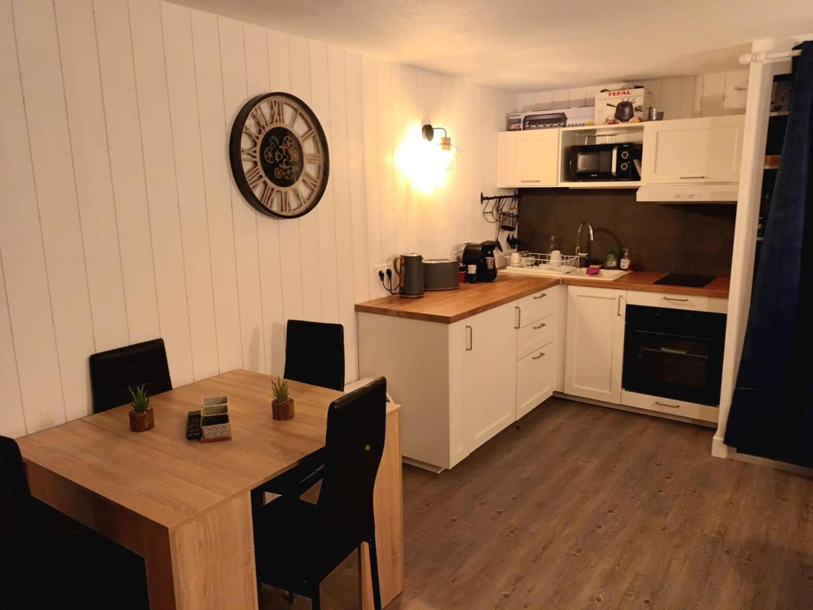 Appartement 4-6 Pers Proche Centre Village 생라리술랑 외부 사진